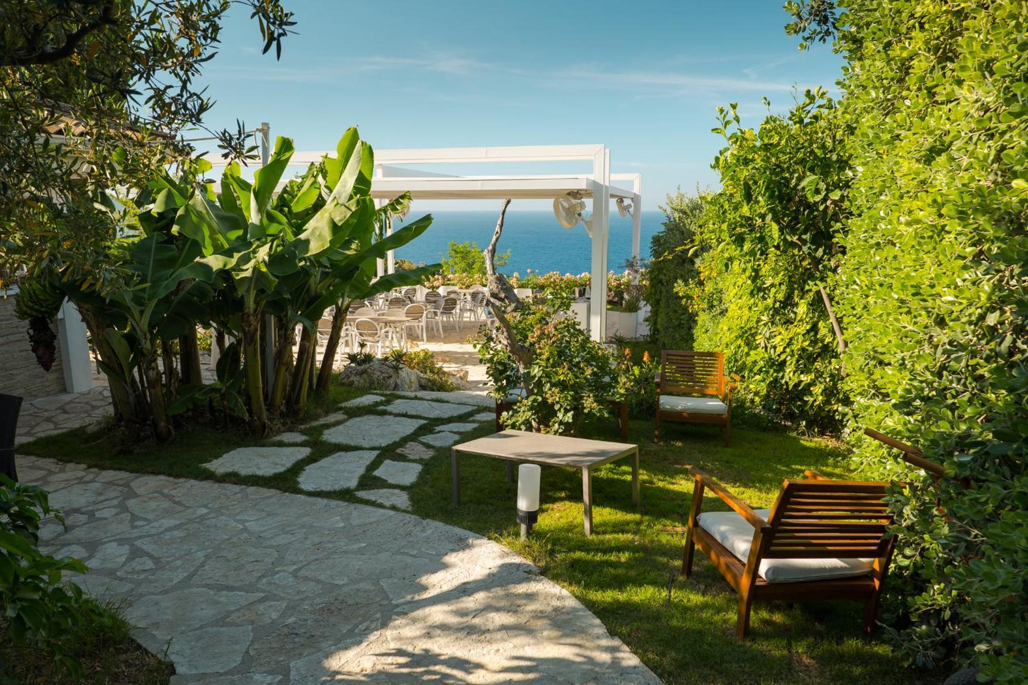 סקופלו Hotel La Tavernetta מראה חיצוני תמונה